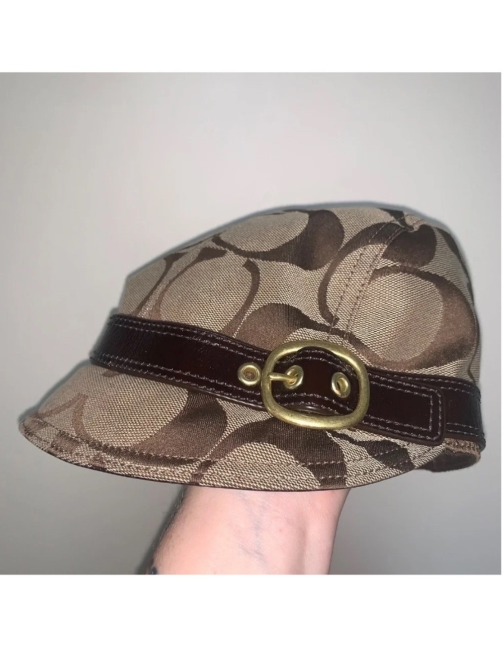 Coach Signature Canvas Jockey Hat S